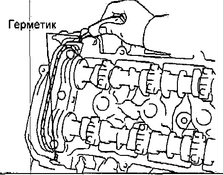 Установите крышку головки блока цилиндров двигателя Филдера